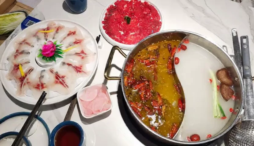 渔惑·中山脆肉鲩火锅（扬名广场店）