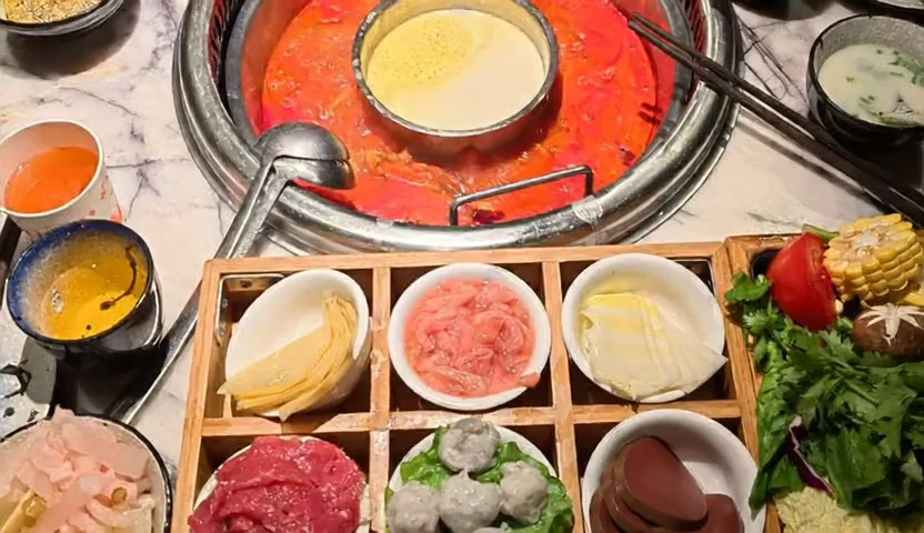 鱼豆吉·豆浆鱼火锅（宜昌万达店）