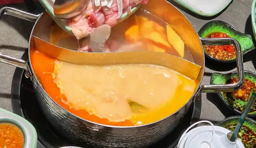 聚汇坊椰子鸡·猪肚鸡（茂南店）